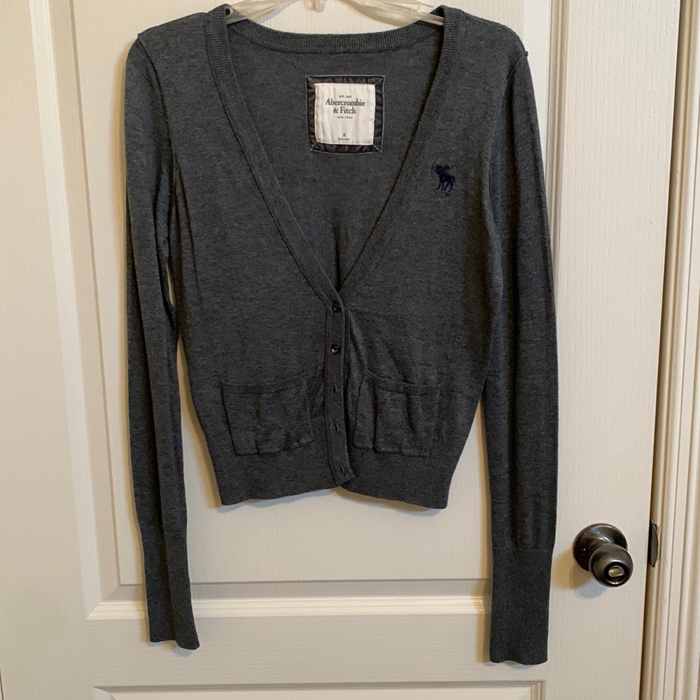 NWT Abercrombie Sweater Size M